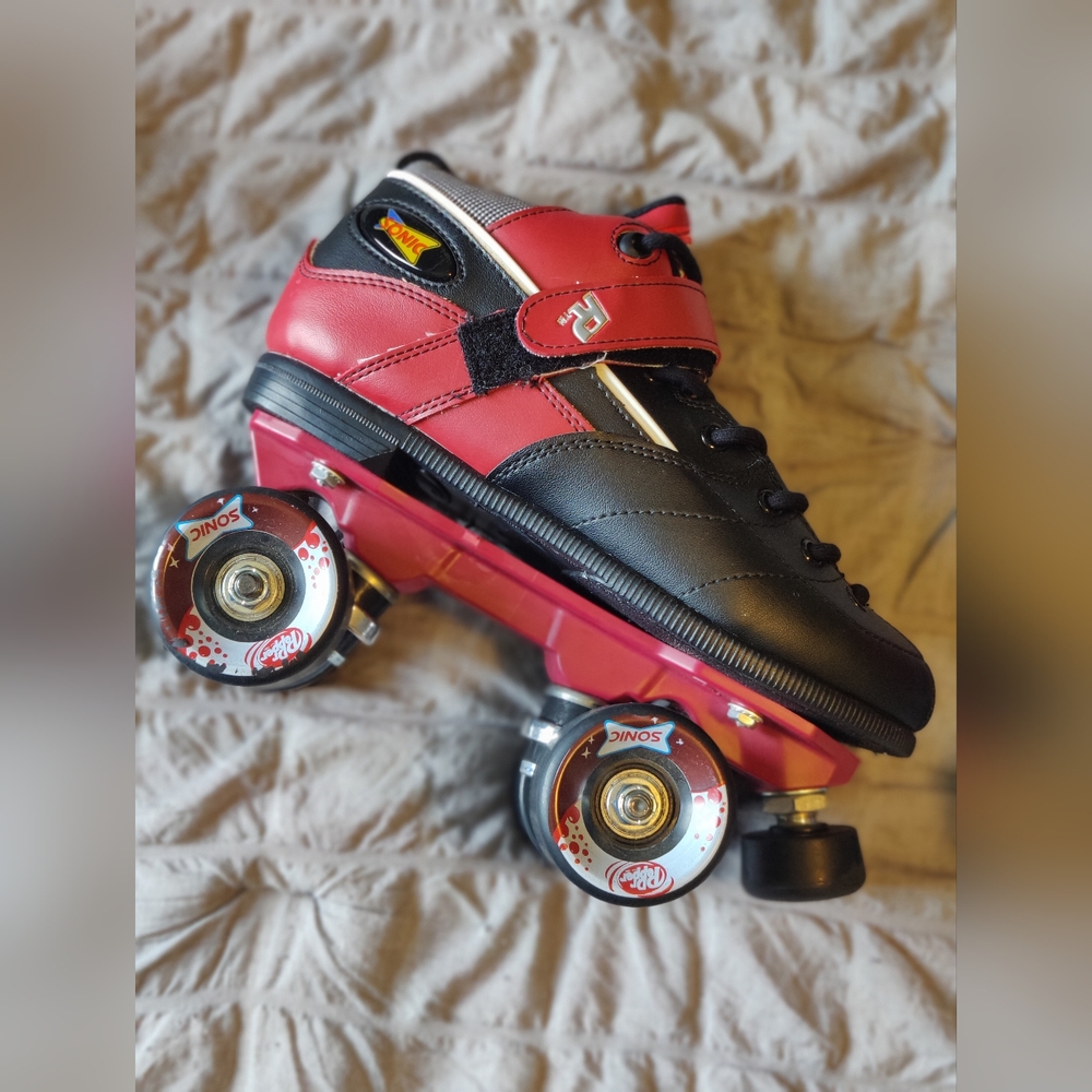 SONIC Dr Pepper Edition Sure Grip Rock Skates Size 7 Red & Black 🖤❤️